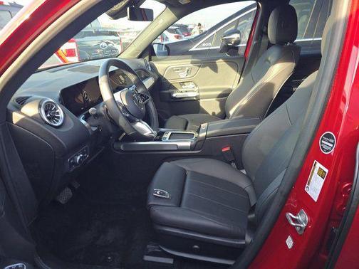 2024 Mercedes-Benz EQB 300 4MATIC