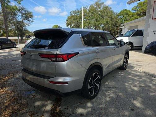 2022 Mitsubishi Outlander ES 2.5 S-AWC
