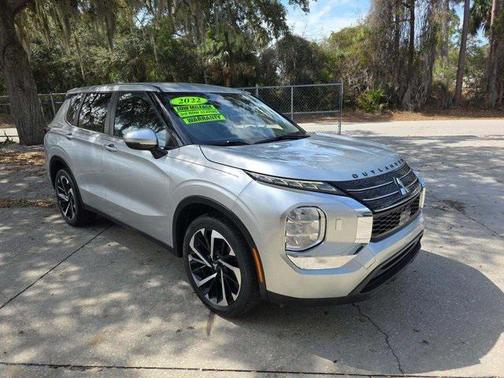 2022 Mitsubishi Outlander ES 2.5 S-AWC