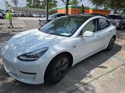 2020 Tesla Model 3 Standard Range Plus