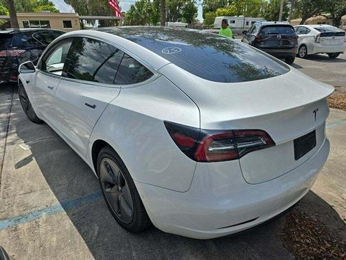 2020 Tesla Model 3 Standard Range Plus