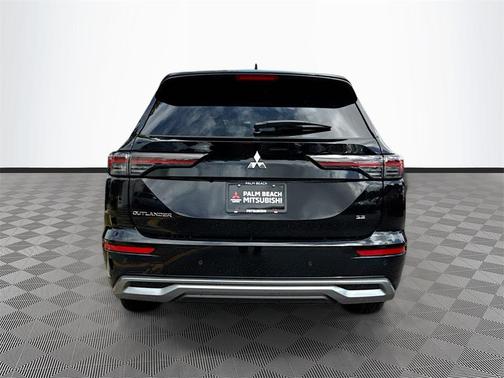 2025 Mitsubishi Outlander SE 2.5 2WD