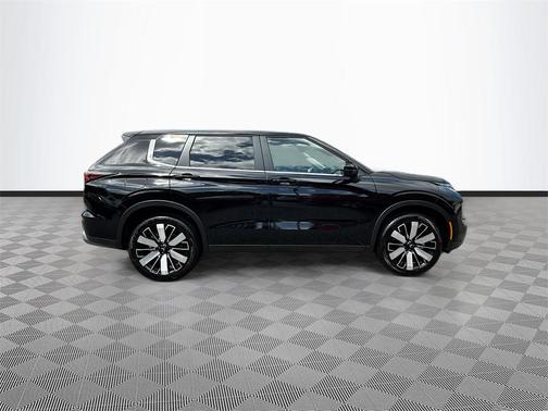 2025 Mitsubishi Outlander SE 2.5 2WD