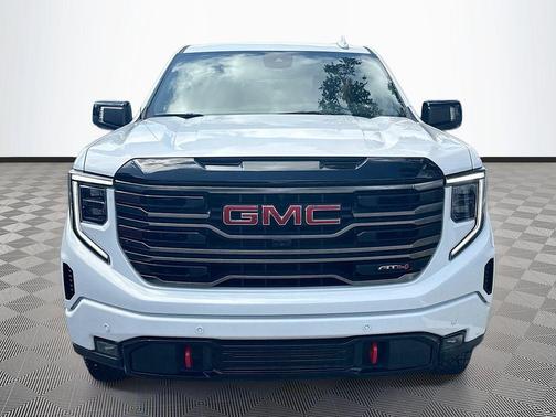 Summit White 2025 GMC Sierra 1500 AT4