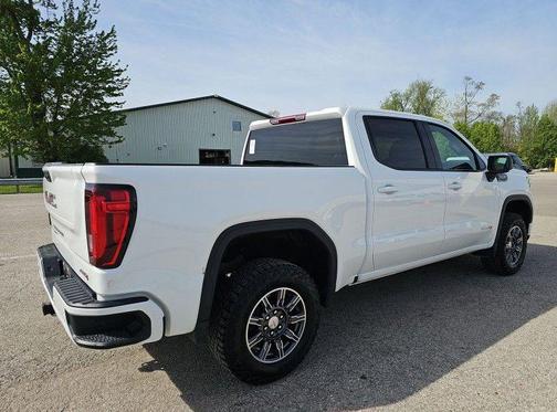 Summit White 2025 GMC Sierra 1500 AT4