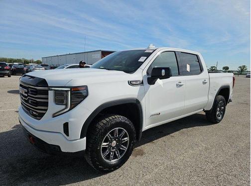 Summit White 2025 GMC Sierra 1500 AT4