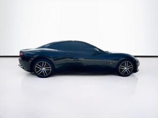 2017 Maserati GranTurismo Sport