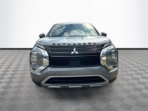 2022 Mitsubishi Outlander 