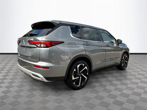 2022 Mitsubishi Outlander 