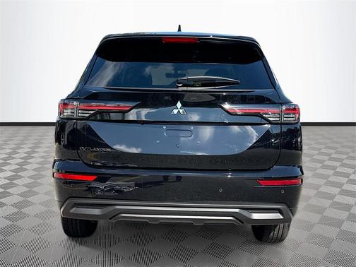 2025 Mitsubishi Outlander ES 2.5 2WD