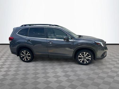 Magnetite Gray Metallic 2022 Subaru Forester Limited