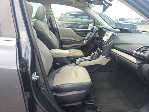 Magnetite Gray Metallic 2022 Subaru Forester Limited