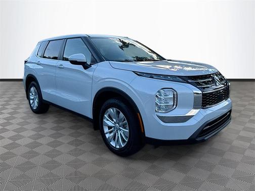 2025 Mitsubishi Outlander ES 2.5 2WD