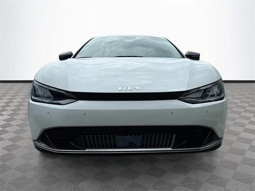 2024 Kia EV6 Wind