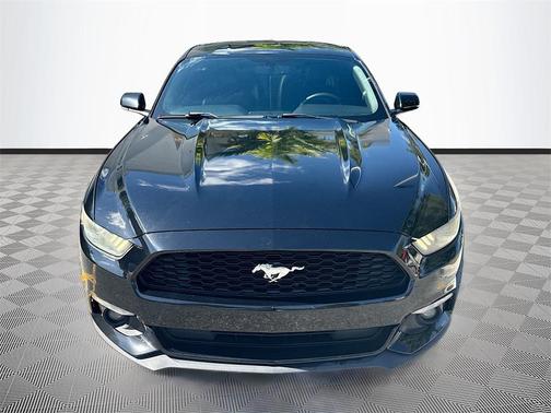 2016 Ford Mustang V6