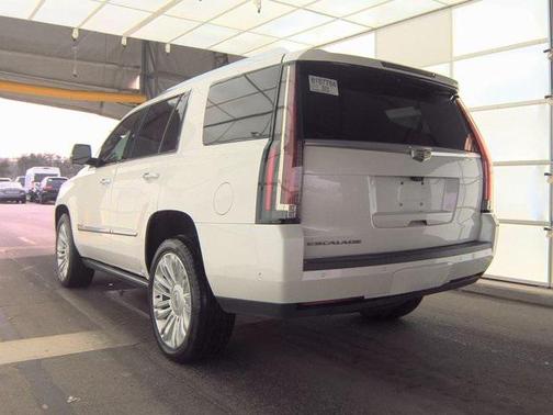 2019 Cadillac Escalade Platinum