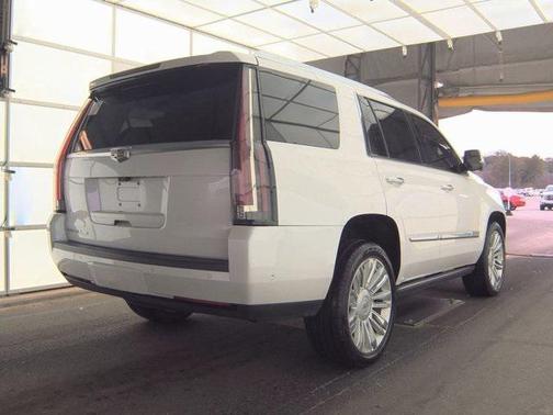 2019 Cadillac Escalade Platinum