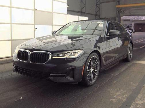 2021 BMW 530 530i