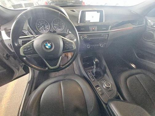 Glacier Silver Metallic 2018 BMW X1 xDrive28i