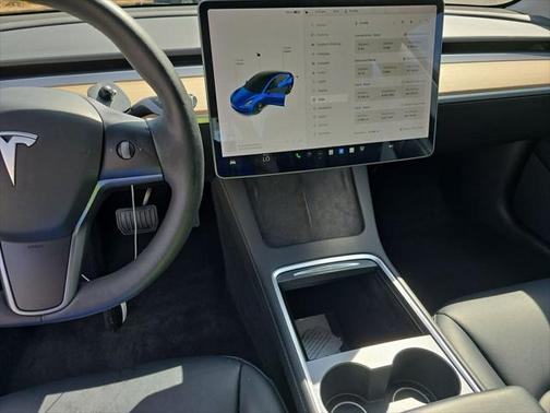 2022 Tesla Model 3 Standard Range