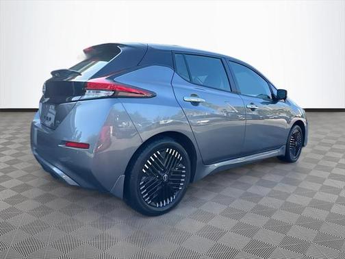 2023 Nissan Leaf SV PLUS 60 kWh