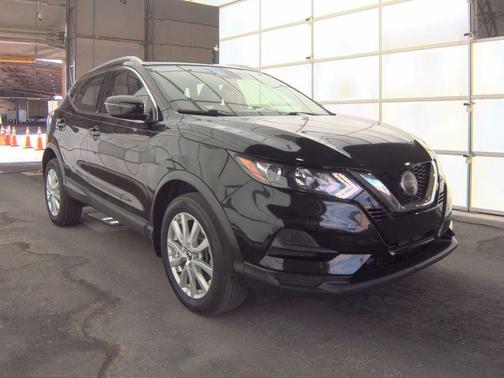 Magnetic Black Pearl 2020 Nissan Rogue Sport SV