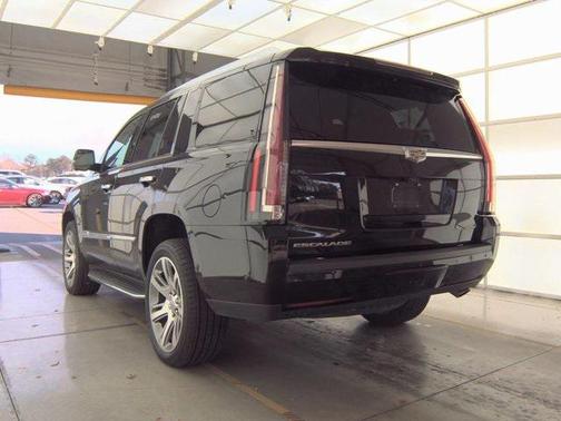 2019 Cadillac Escalade Luxury