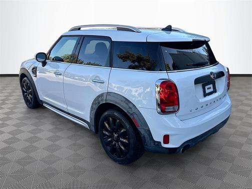2018 MINI Countryman Cooper