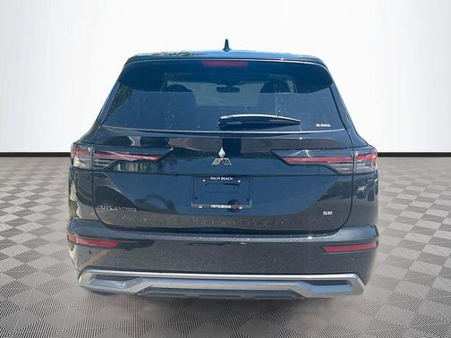 Black Diamond 2026 Mitsubishi Outlander SE S-AWC