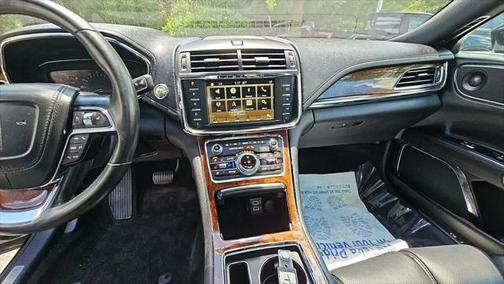 2018 Lincoln Continental Reserve