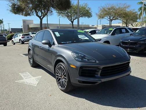 2021 Porsche Cayenne Cayenne