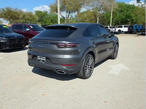 2021 Porsche Cayenne Cayenne