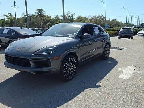 2021 Porsche Cayenne Cayenne