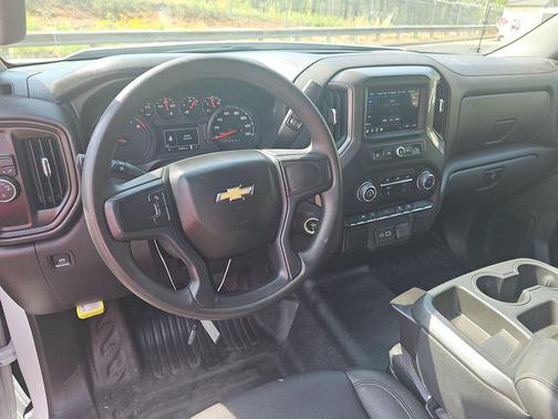 Summit White 2023 Chevrolet Silverado 1500 WT