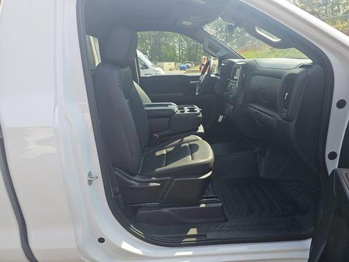 Summit White 2023 Chevrolet Silverado 1500 WT
