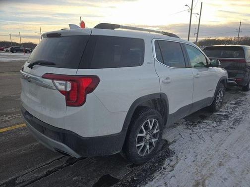 2023 GMC Acadia FWD SLT