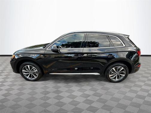 2023 Audi Q5 45 S line Premium