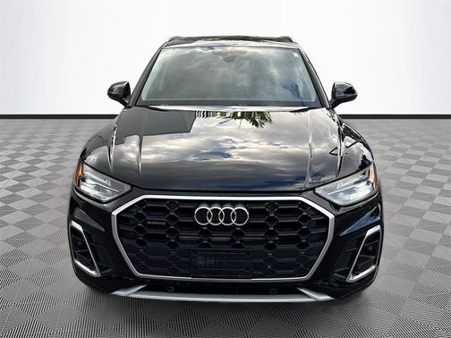 2023 Audi Q5 45 S line Premium
