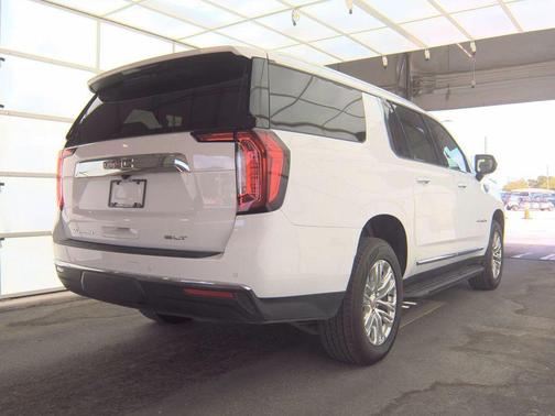 Summit White 2024 GMC Yukon XL SLT