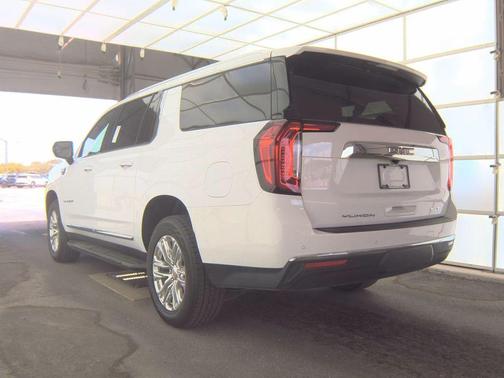 Summit White 2024 GMC Yukon XL SLT