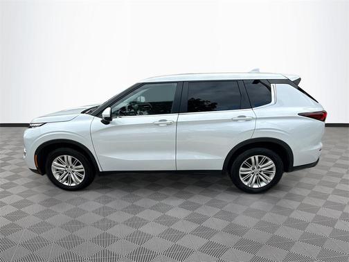 2024 Mitsubishi Outlander ES 2.5 2WD