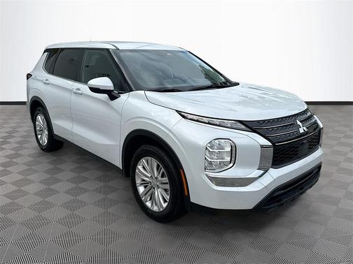 2024 Mitsubishi Outlander ES 2.5 2WD