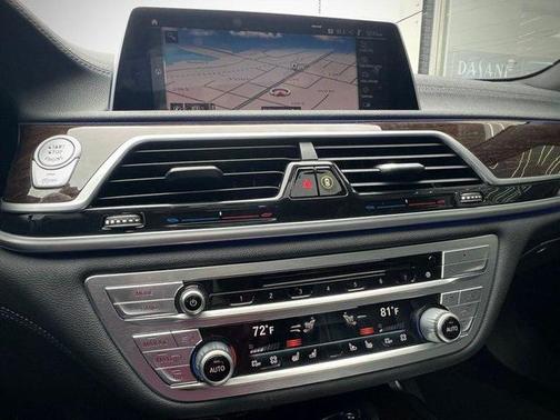 2020 BMW 750 i xDrive