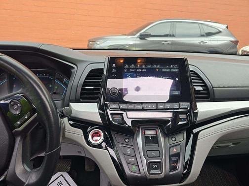 2022 Honda Odyssey Touring