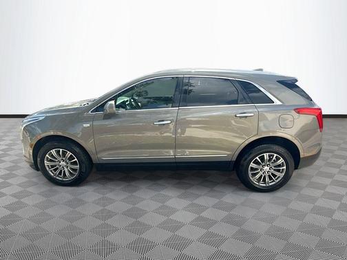 Bronze Dune Metallic 2018 Cadillac XT5 Luxury