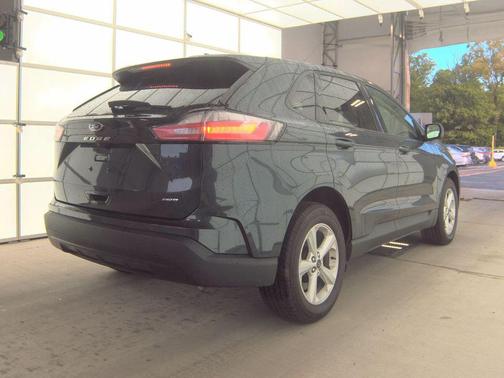 Blue Metallic 2023 Ford Edge SE
