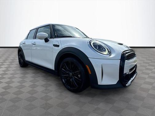 2024 MINI Hardtop Cooper S