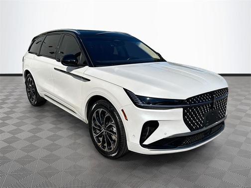 2024 Lincoln Nautilus Reserve