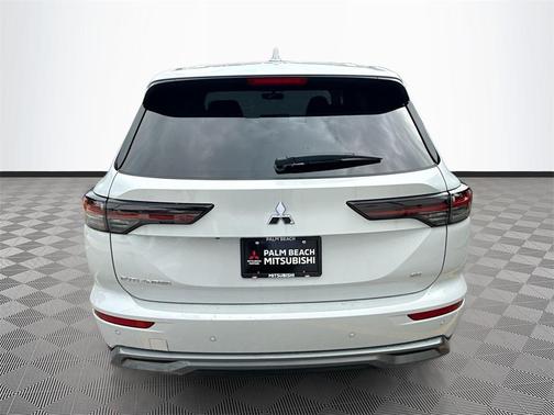 2026 Mitsubishi Outlander SE 1.5T 2WD