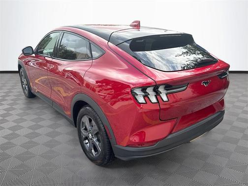 2022 Ford Mustang Mach-E Select